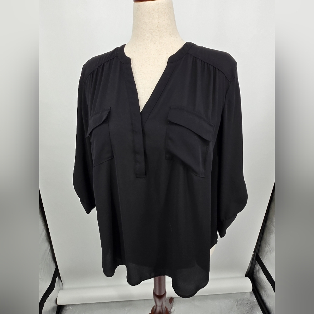 Torrid Black Split-Neck Harper Utility Blouse Siz… - image 1